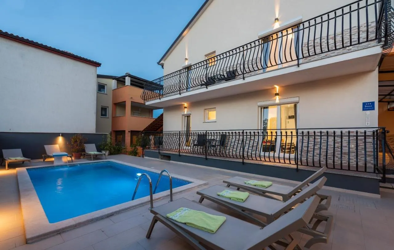 Apartman Holiday House Pudarica